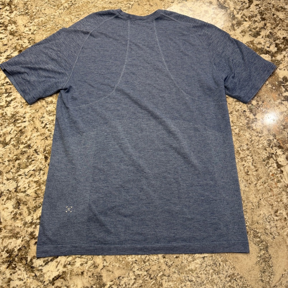 Lululemon Metal Vent Tech Short Sleeve Shirt Blue Heathered Mens Size M